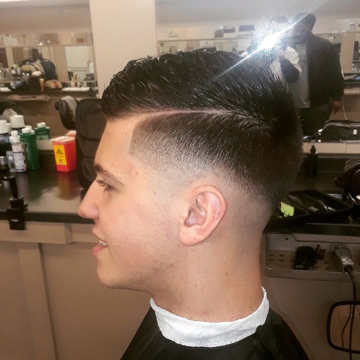 Men's Fade with Line